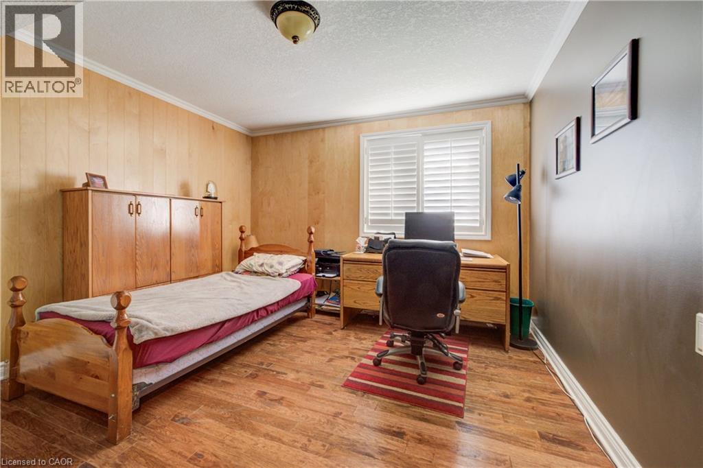 599 COLDSTREAM Drive - Image 32