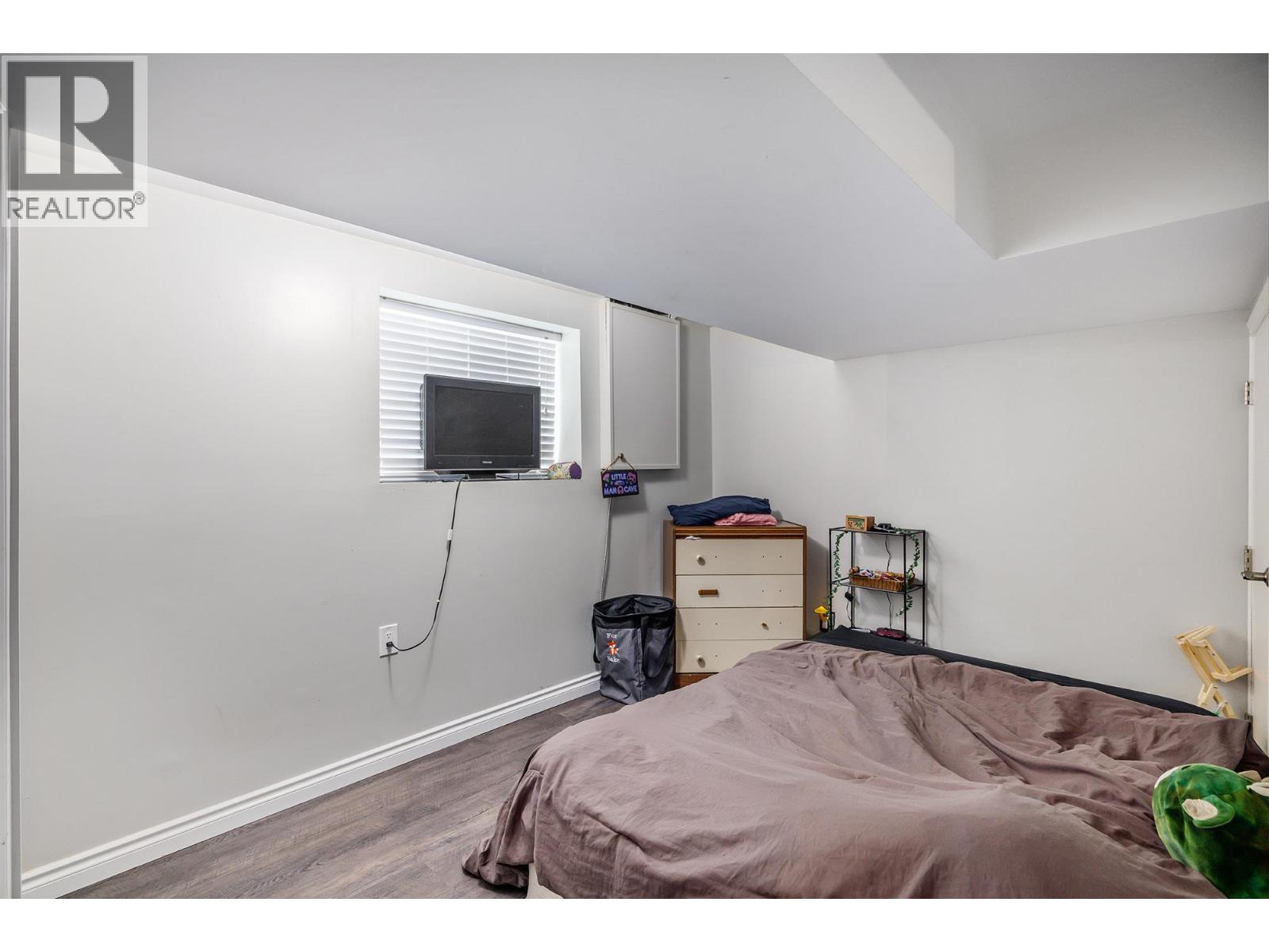 1185 Sunnyside Road, West Kelowna