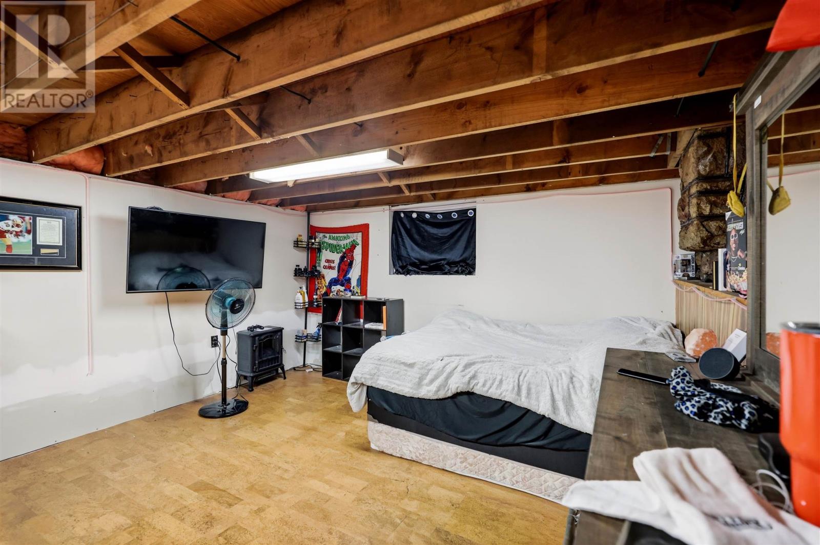 432 Wallace TER - Image 17