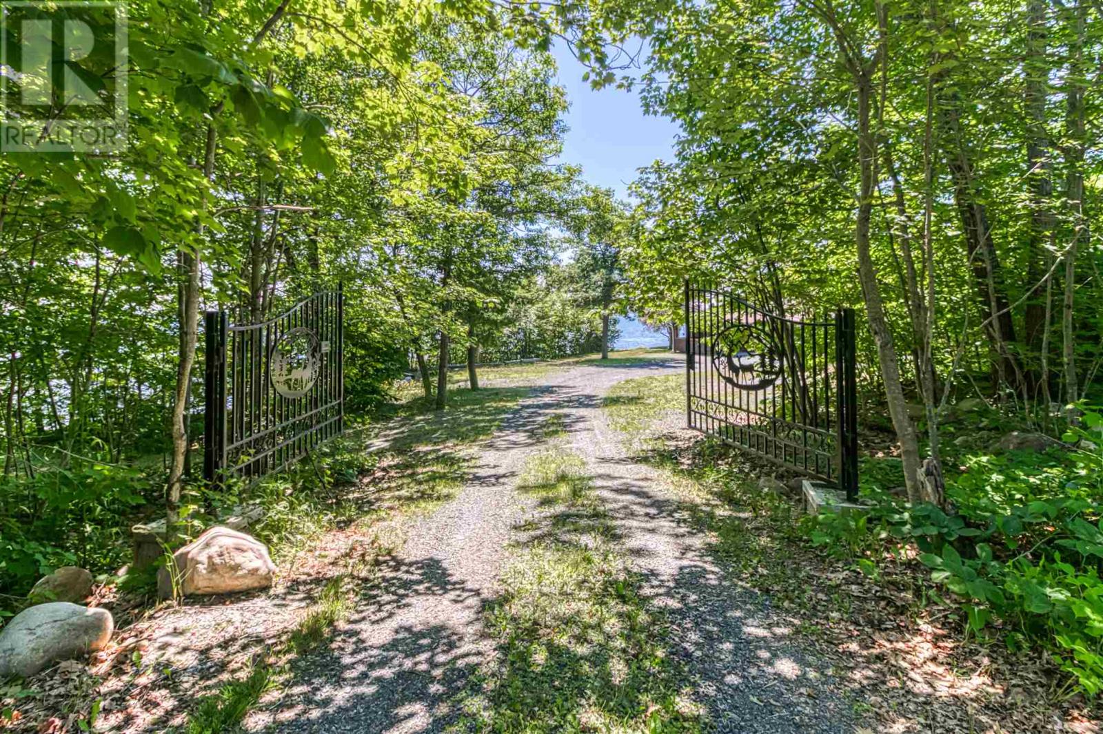 1062 Mel Lake RD - Image 48