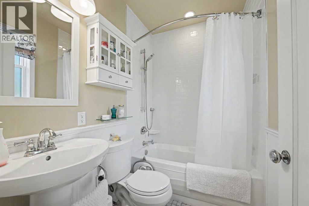 434 19 Street NW - 11