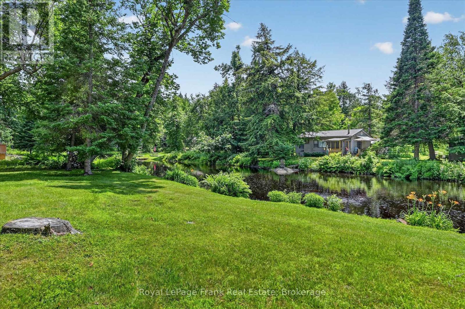 280 EDWINA DRIVE - 36