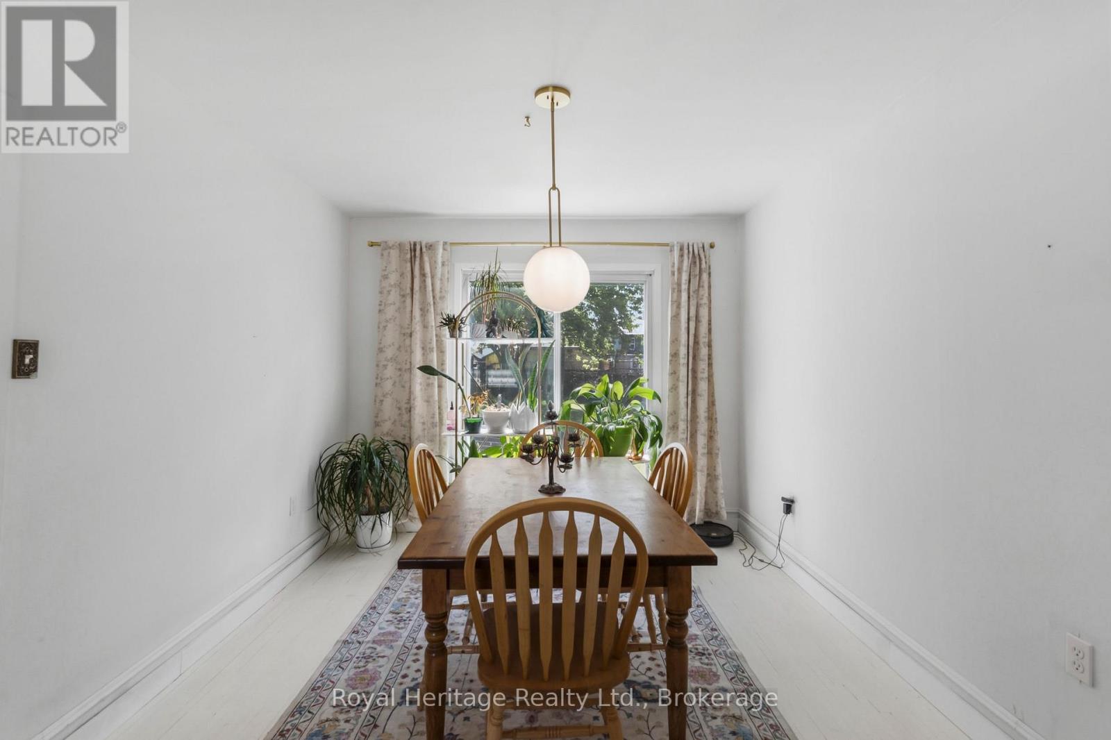 31 CAROLINE STREET - Image 3
