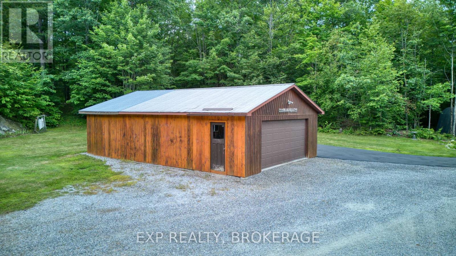 2677 ARDOCH ROAD - 10