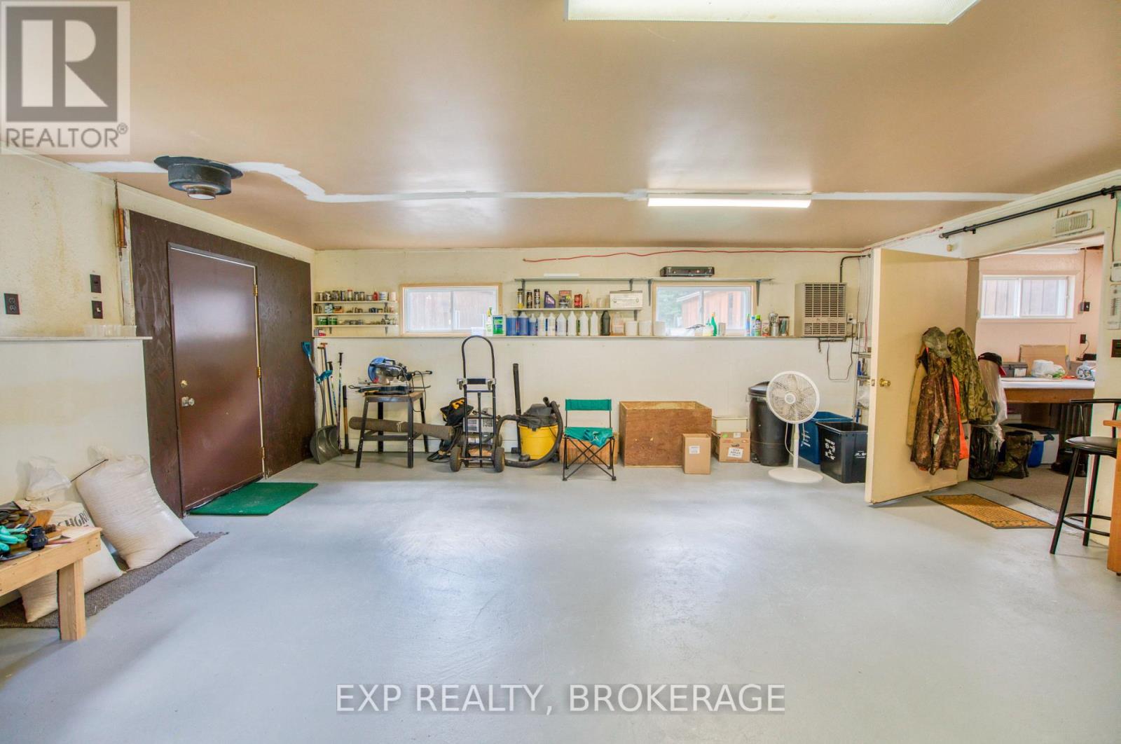 2677 ARDOCH ROAD - 33