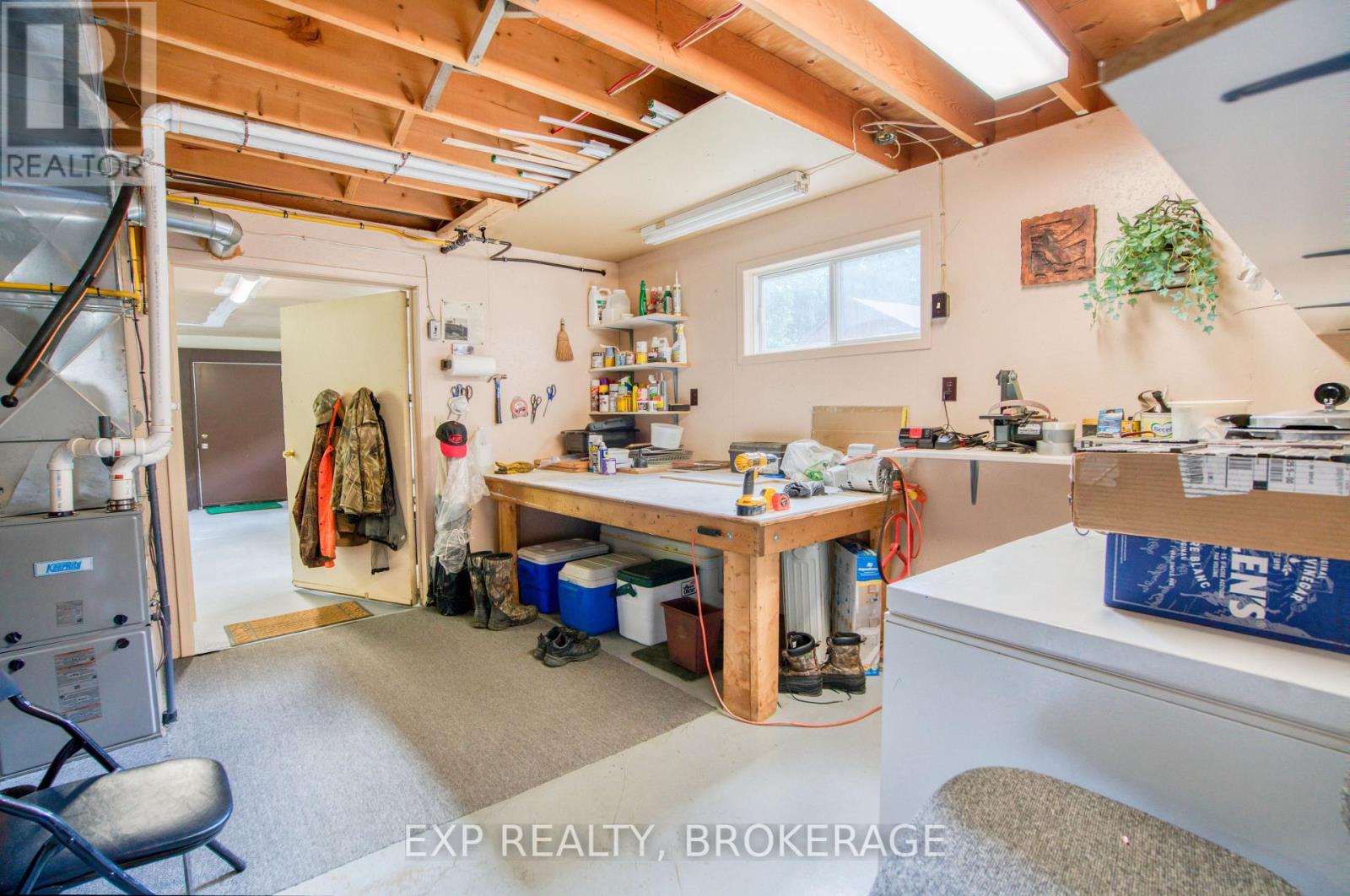 2677 ARDOCH ROAD - Image 35