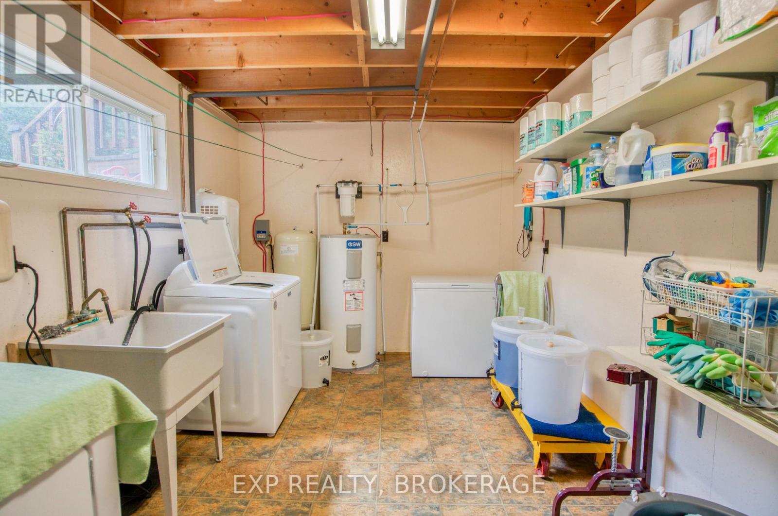 2677 ARDOCH ROAD - Image 37