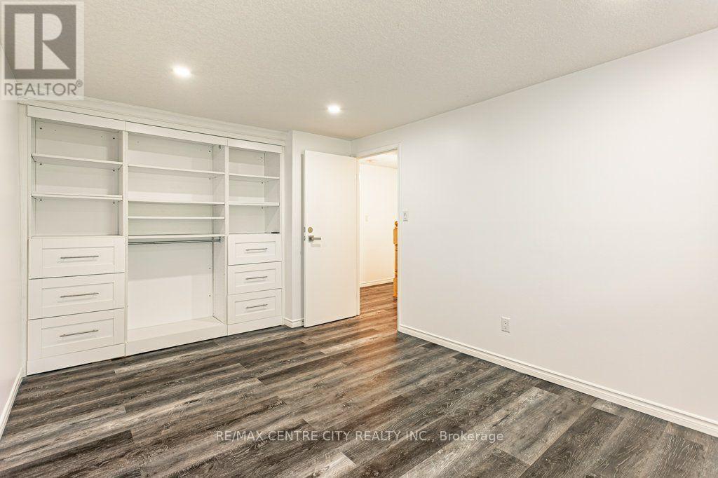 #22 1725 ERNEST AVENUE - Image 23