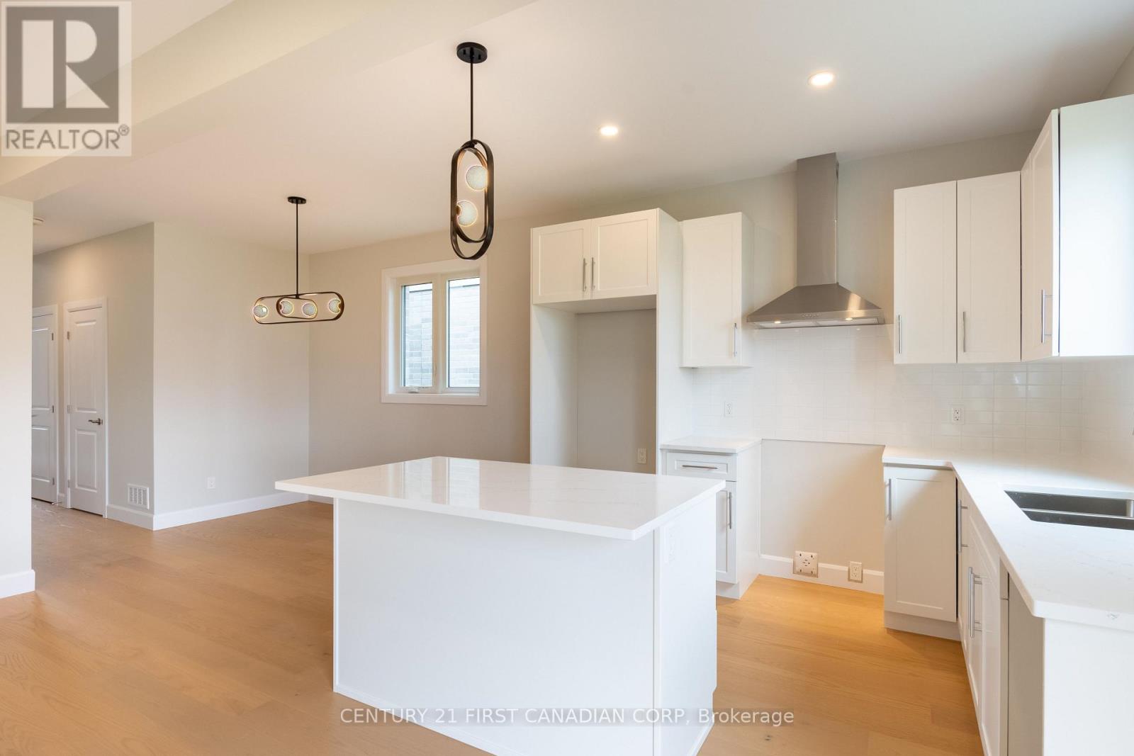 6453 ROYAL MAGNOLIA AVENUE - Image 10