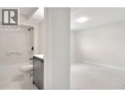 4pc Bathroom - 1844 Meighen Road, Windsor, ON N8W0B6 Photo 16