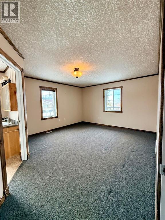 4501 52 Street - Photo 26
