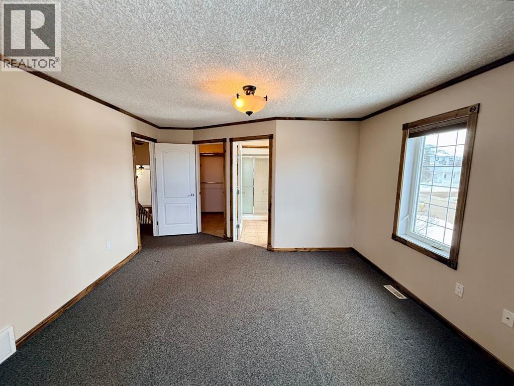 4501 52 Street - Photo 27