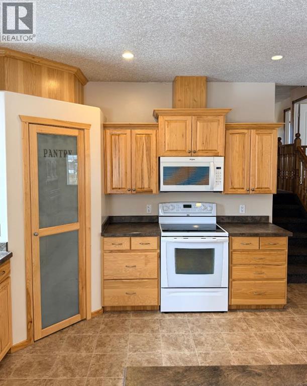 4501 52 Street - Photo 17