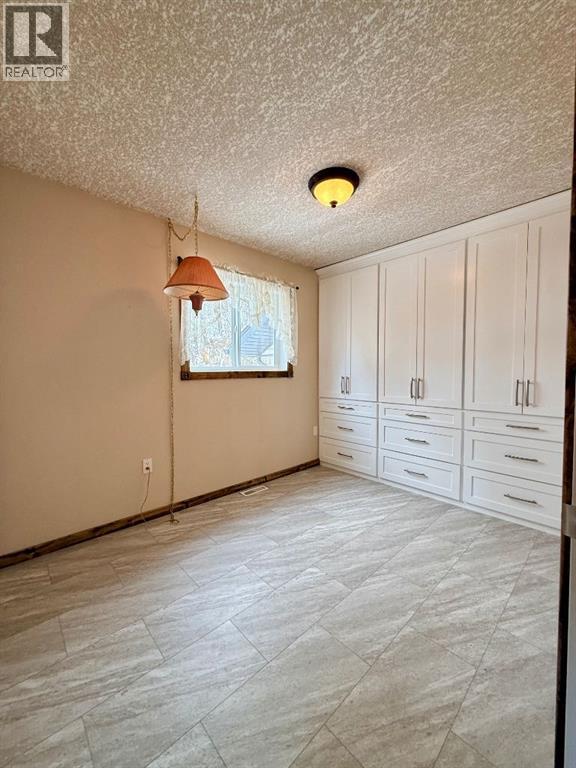 4501 52 Street - Photo 30