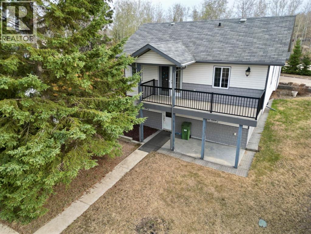 4501 52 Street - Photo 5