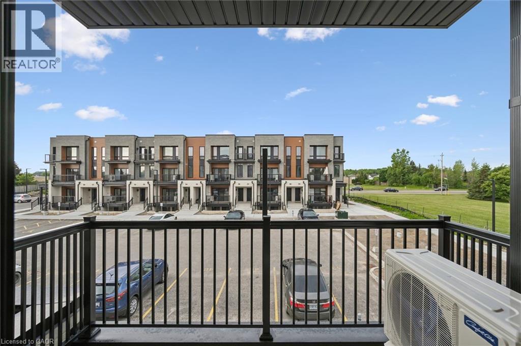 #B039 525 ERINBROOK Drive - 27