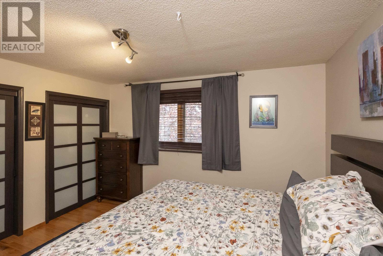 192 RIVIERA DR - Image 14