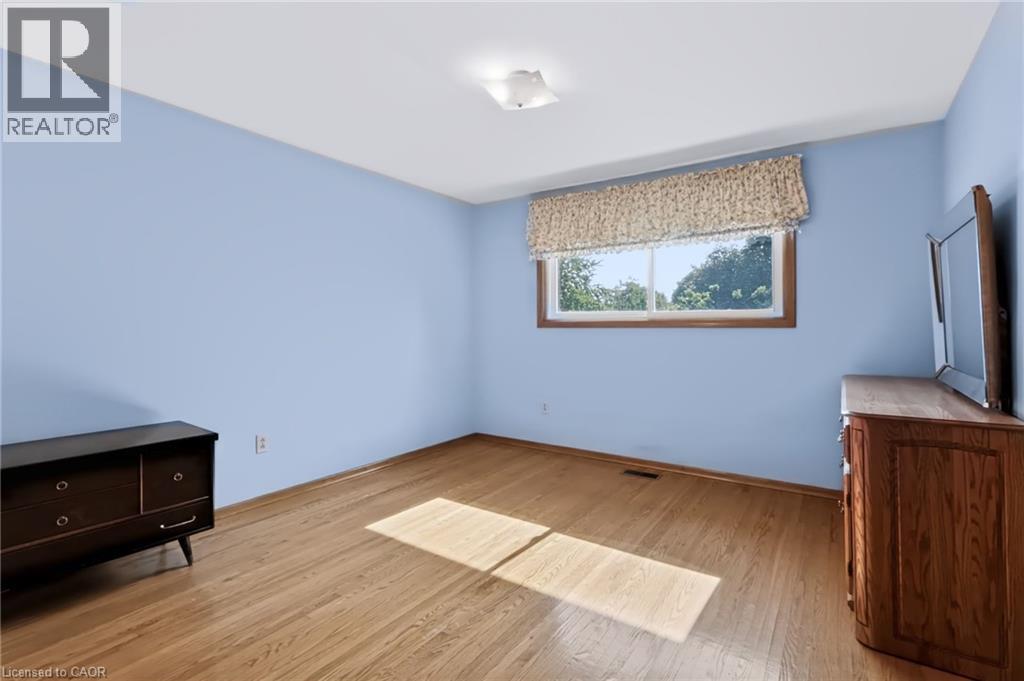 35 BURRWOOD Drive - 20