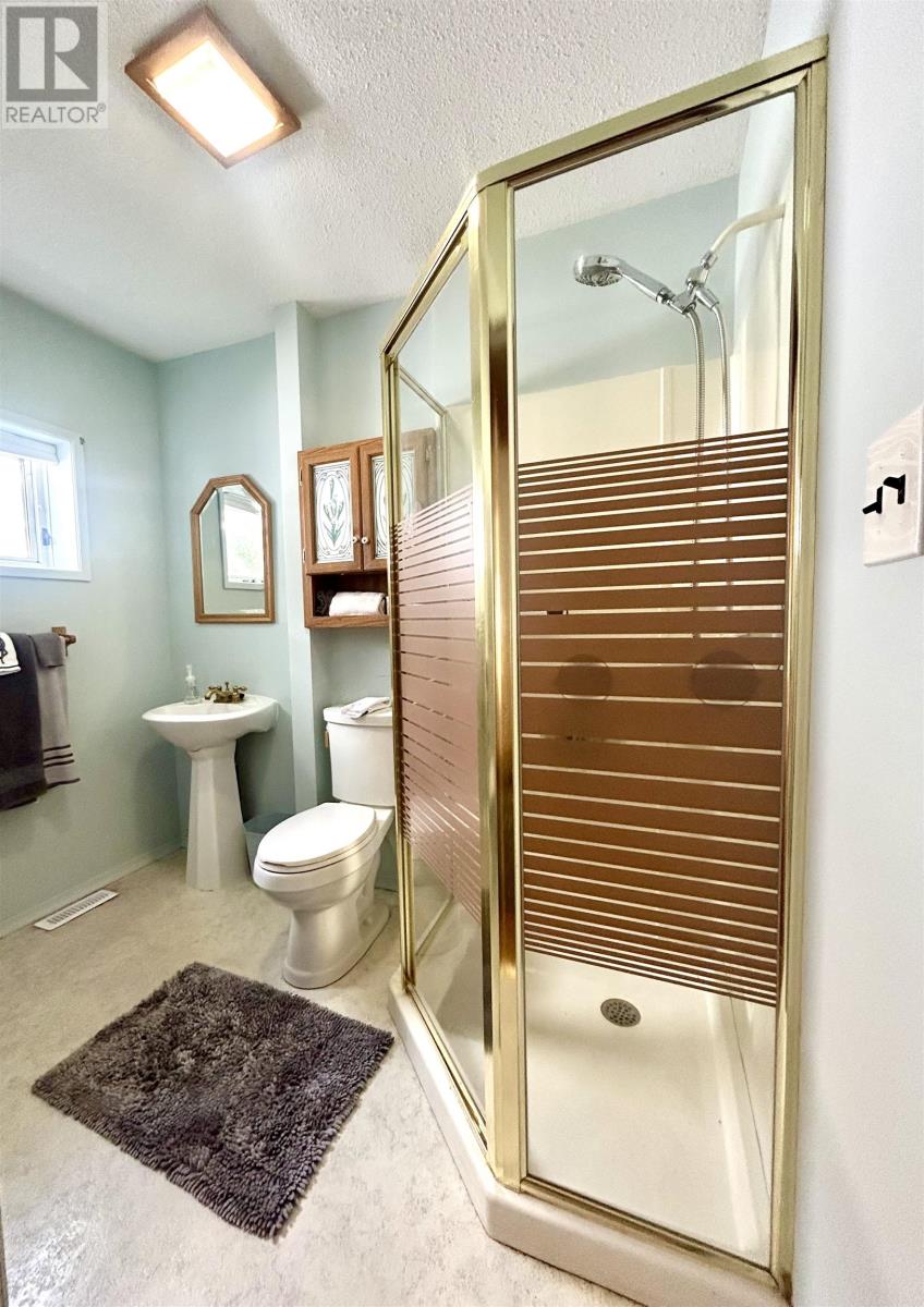 405 Mosher Avenue - Image 12