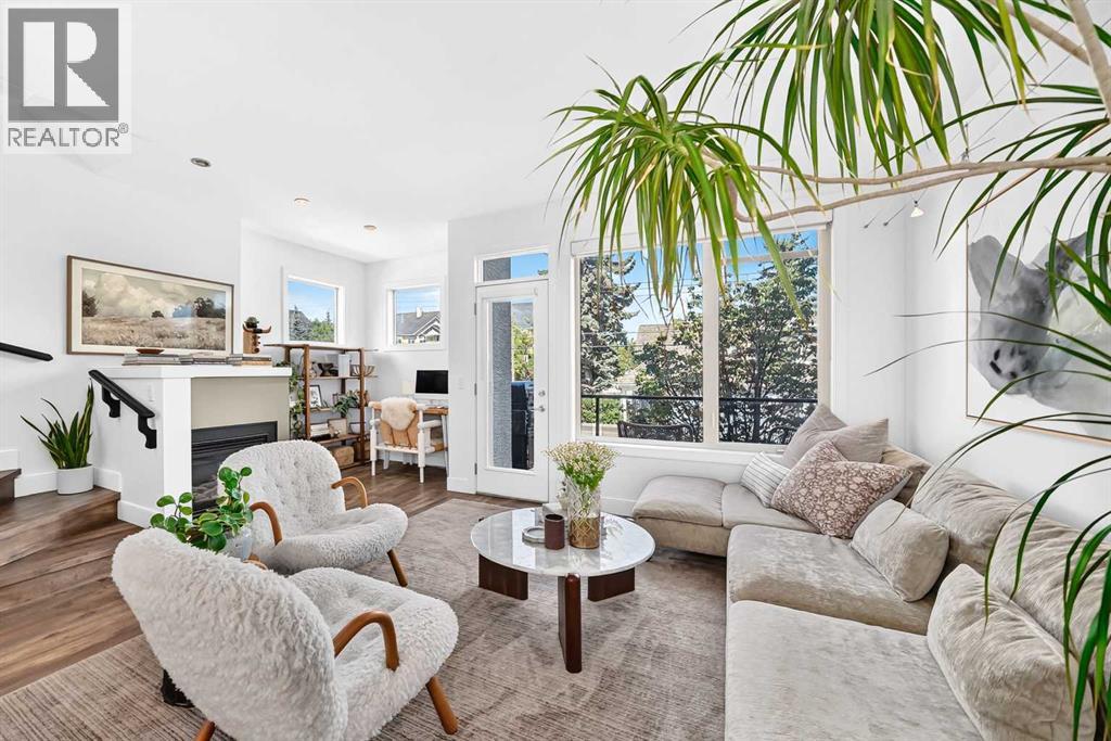 3532 21 Street SW - 21