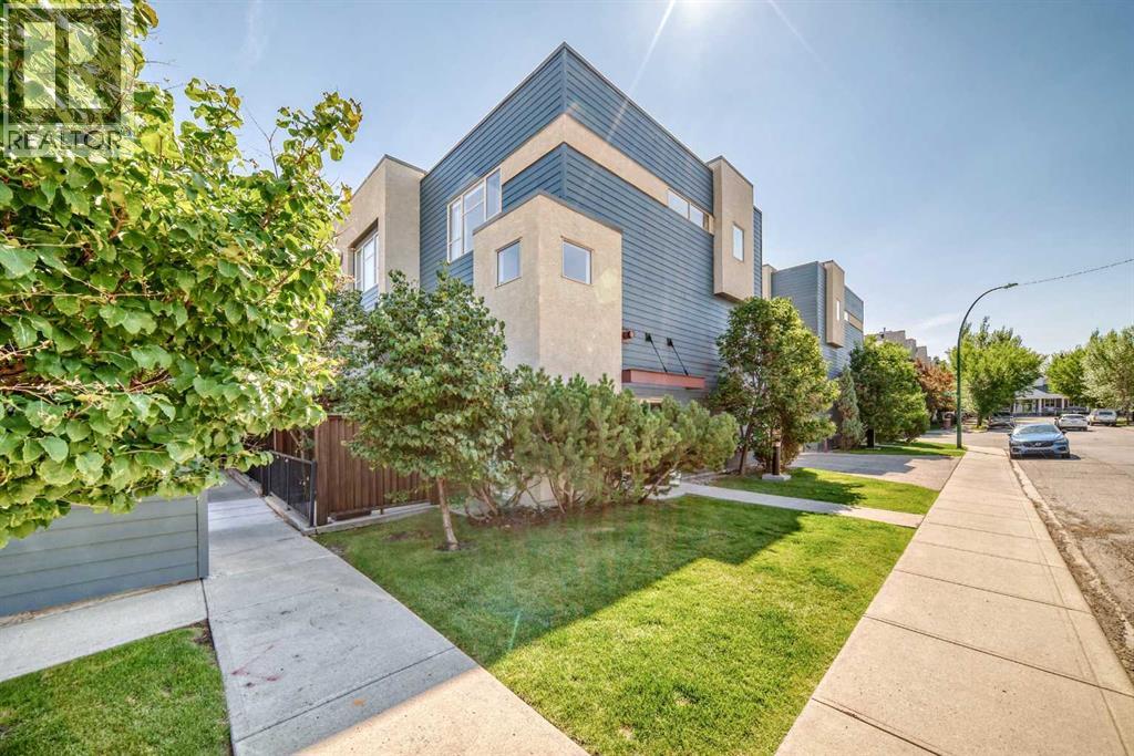3532 21 Street SW - 47