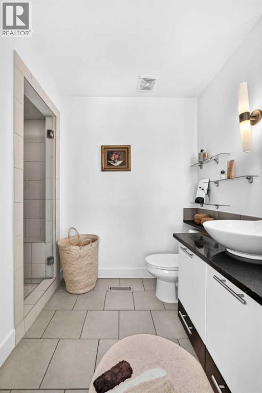 3532 21 Street SW - 24
