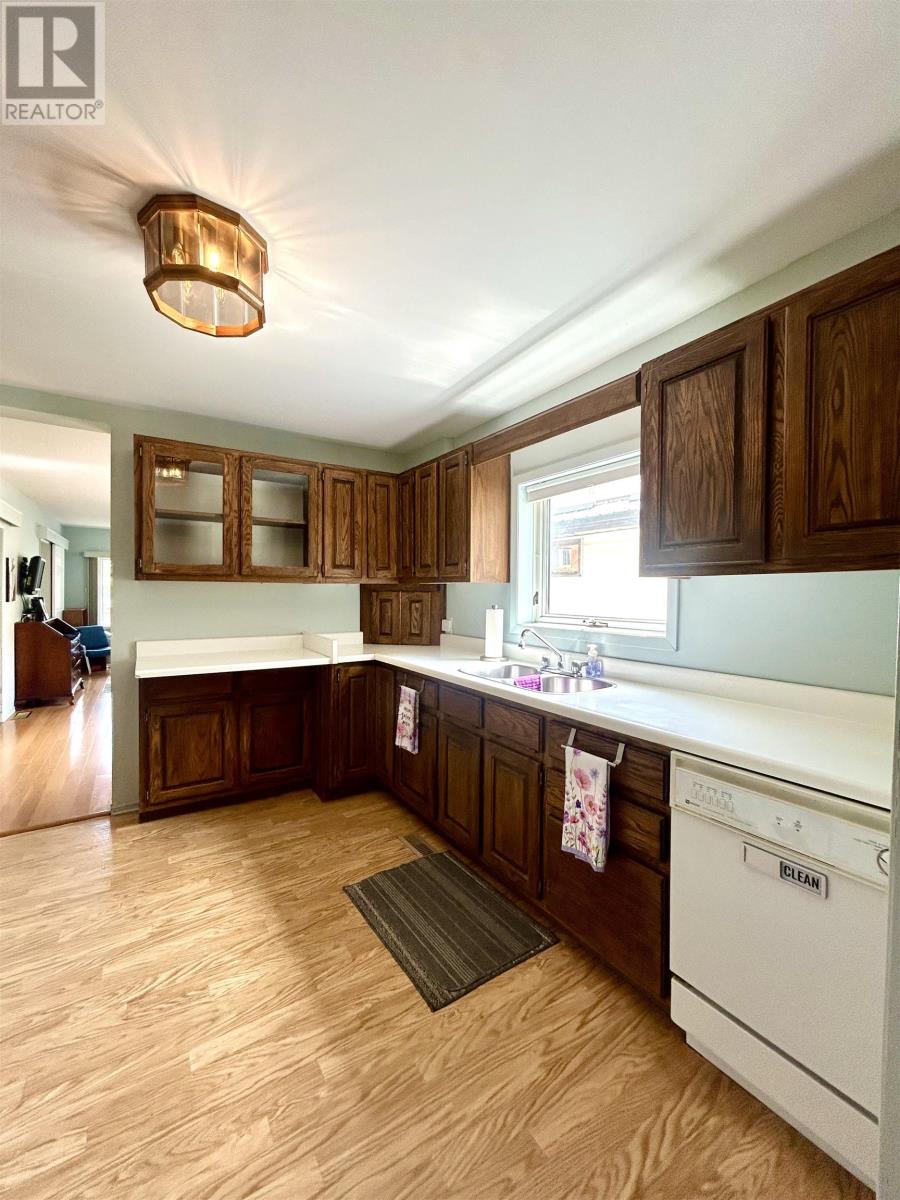 405 Mosher Avenue - Image 5