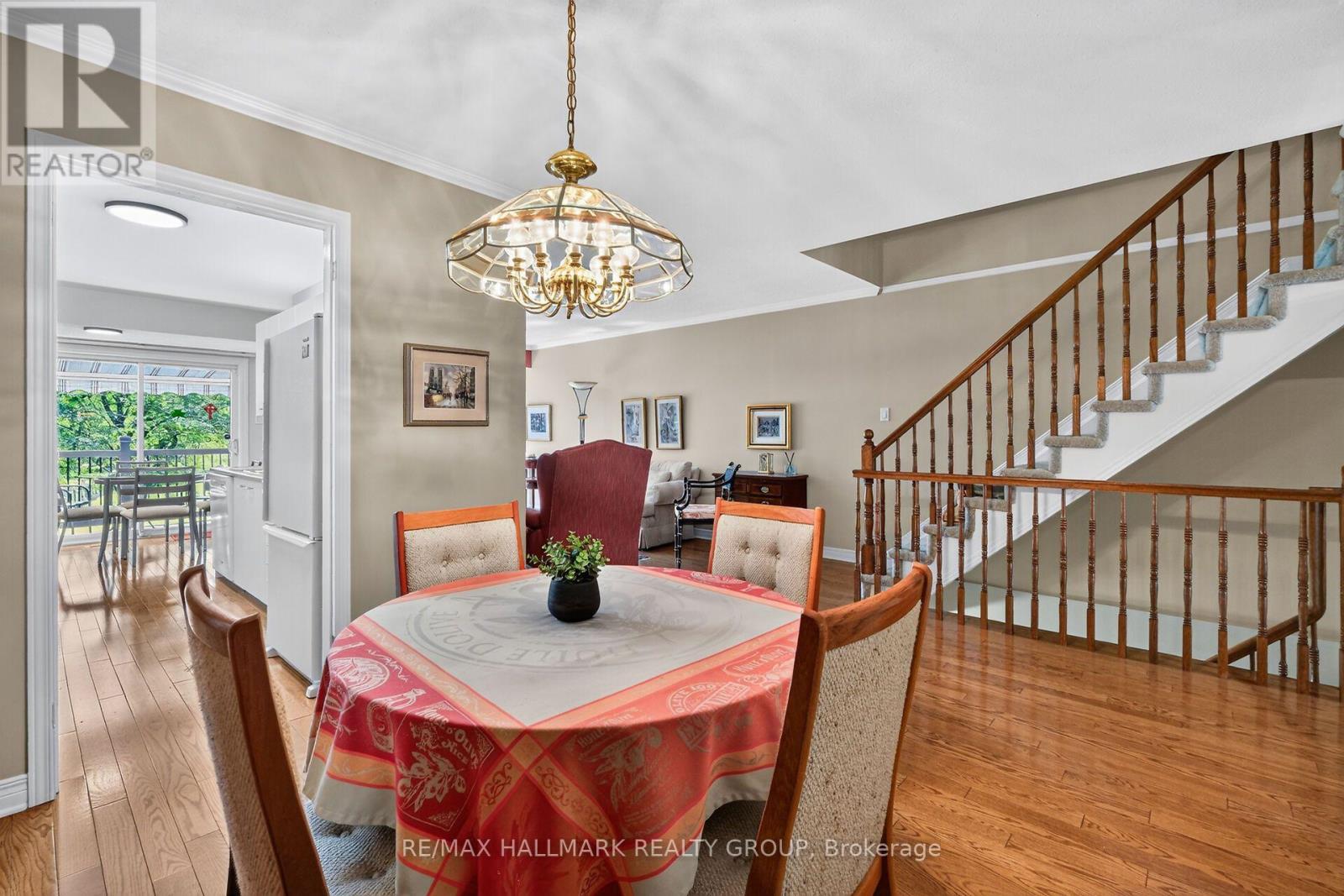137 DUNBARTON COURT - 10