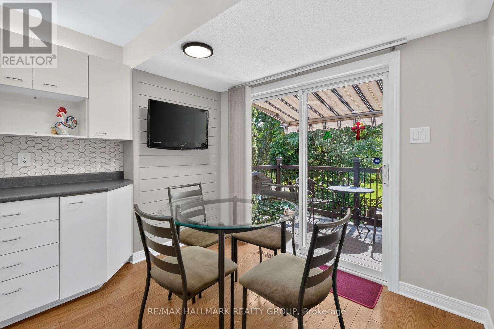 137 DUNBARTON COURT - 15