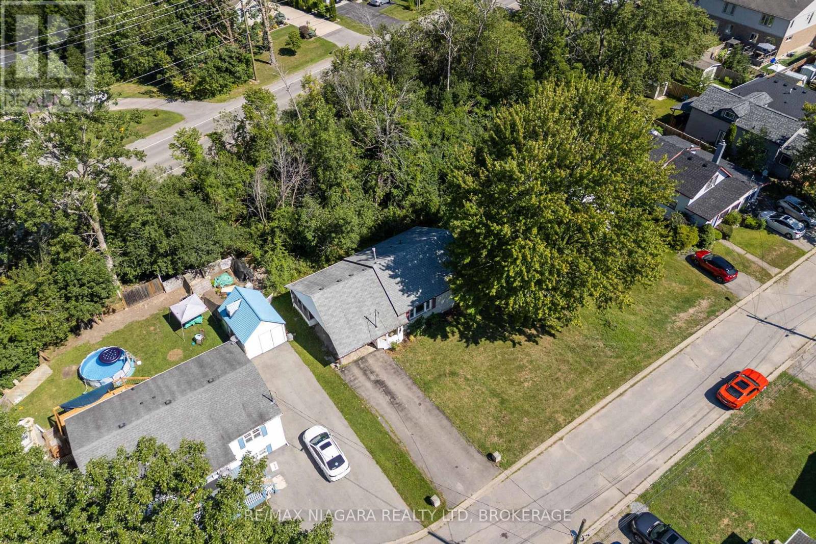 30 A AVENUE - 12