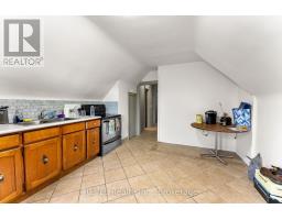 Upper - 28 Division Street, St  Catharines, ON L2R3G2 Photo 11
