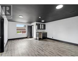 201 - 1896 Avenue Road, Toronto, ON M5M3Z8 Photo 12