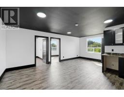 201 - 1896 Avenue Road, Toronto, ON M5M3Z8 Photo 9