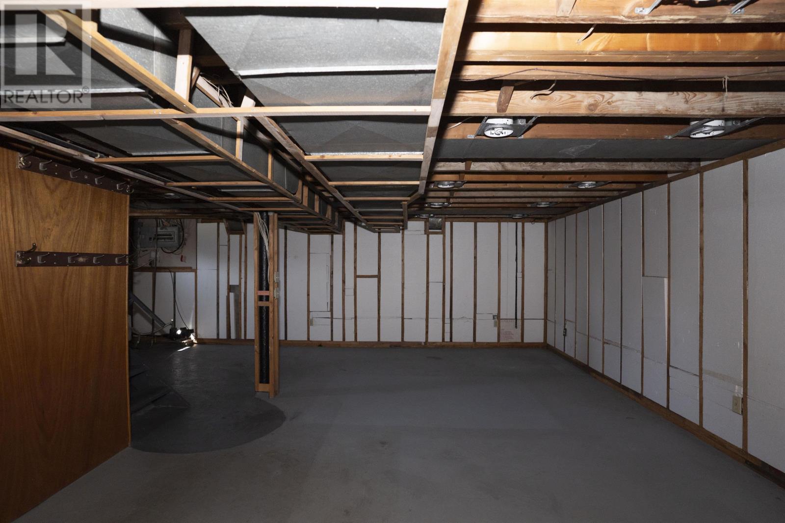 4137 Arthur ST - Image 18