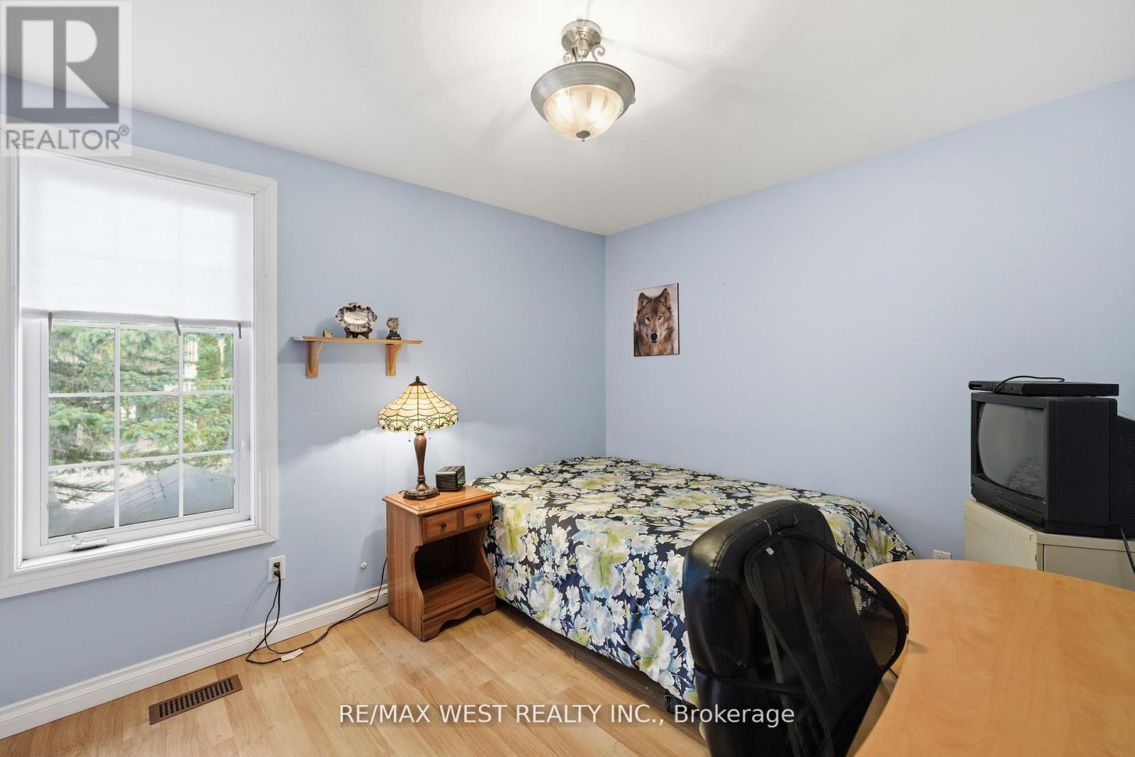 4 CORYELL STREET - 12