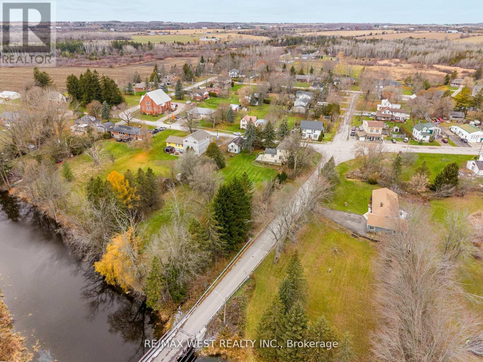 4 CORYELL STREET - 19