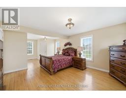 Living room - 4 Coryell Street, Scugog, ON L0C1G0 Photo 9