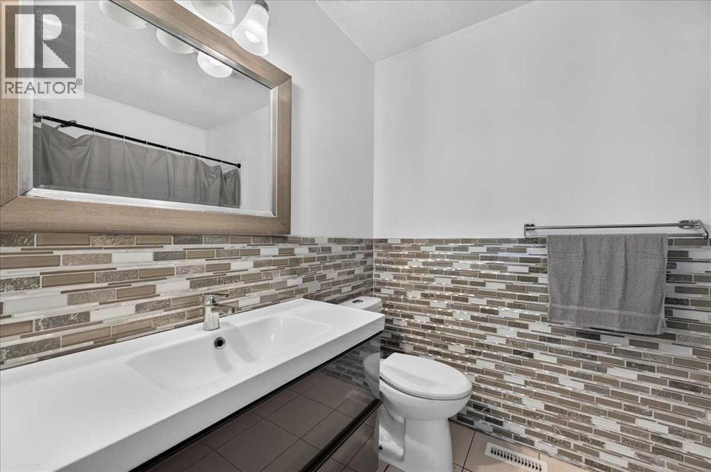 235 Abalone Place NE - 14