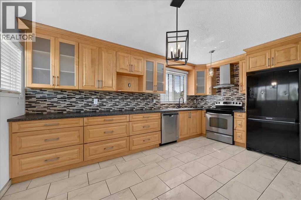 235 Abalone Place NE - 9