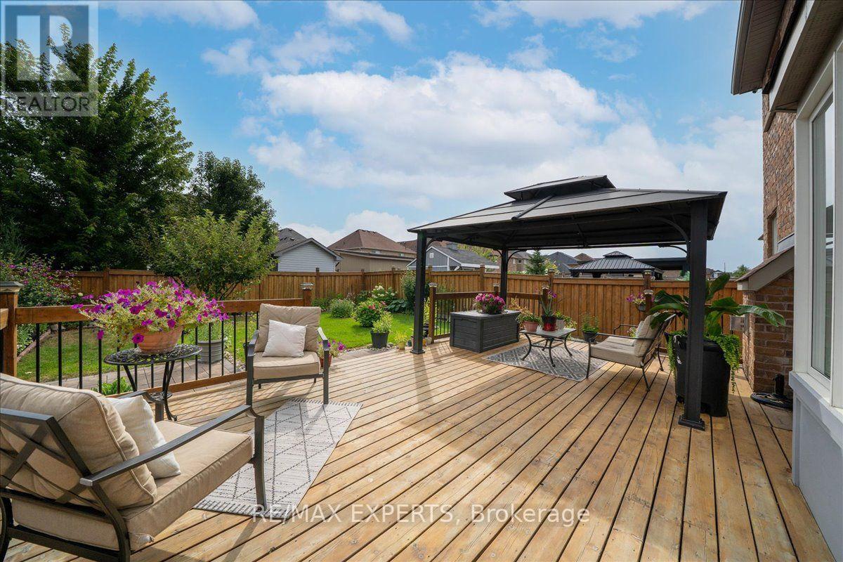 55 SYDIE LANE - Image 40
