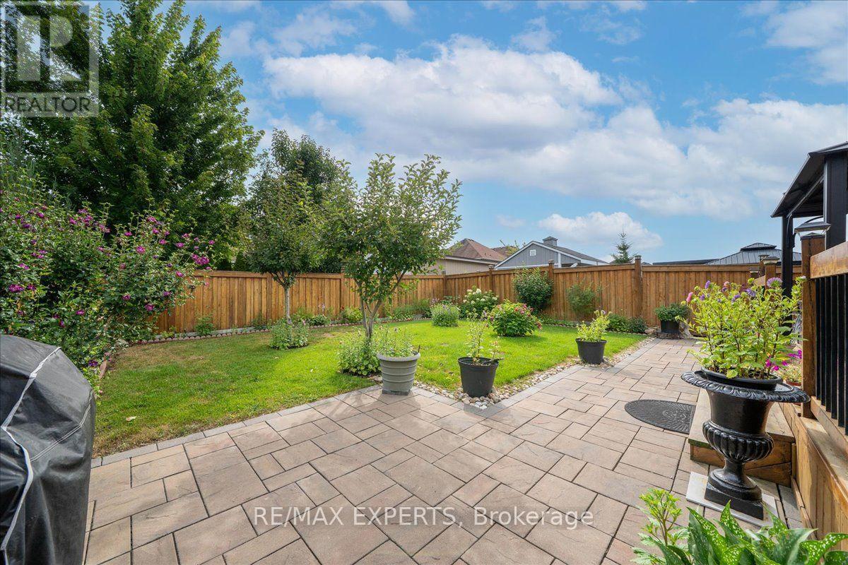 55 SYDIE LANE - Image 41