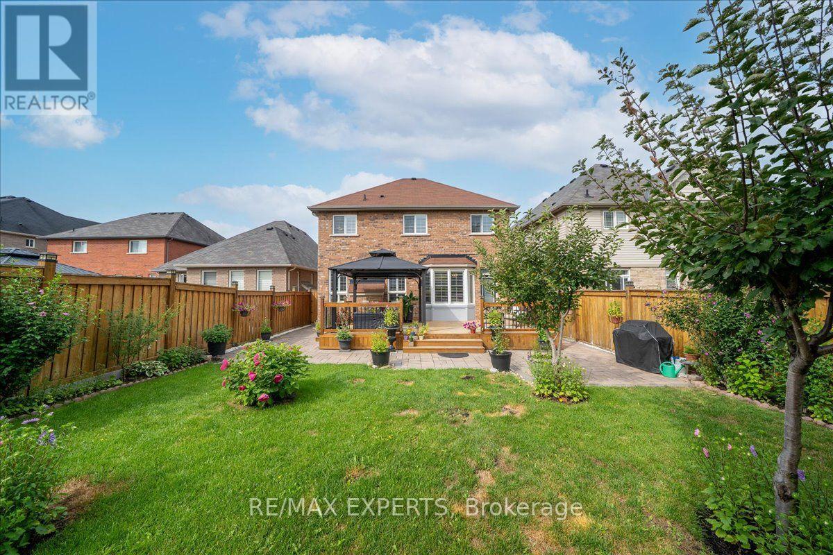 55 SYDIE LANE - 42