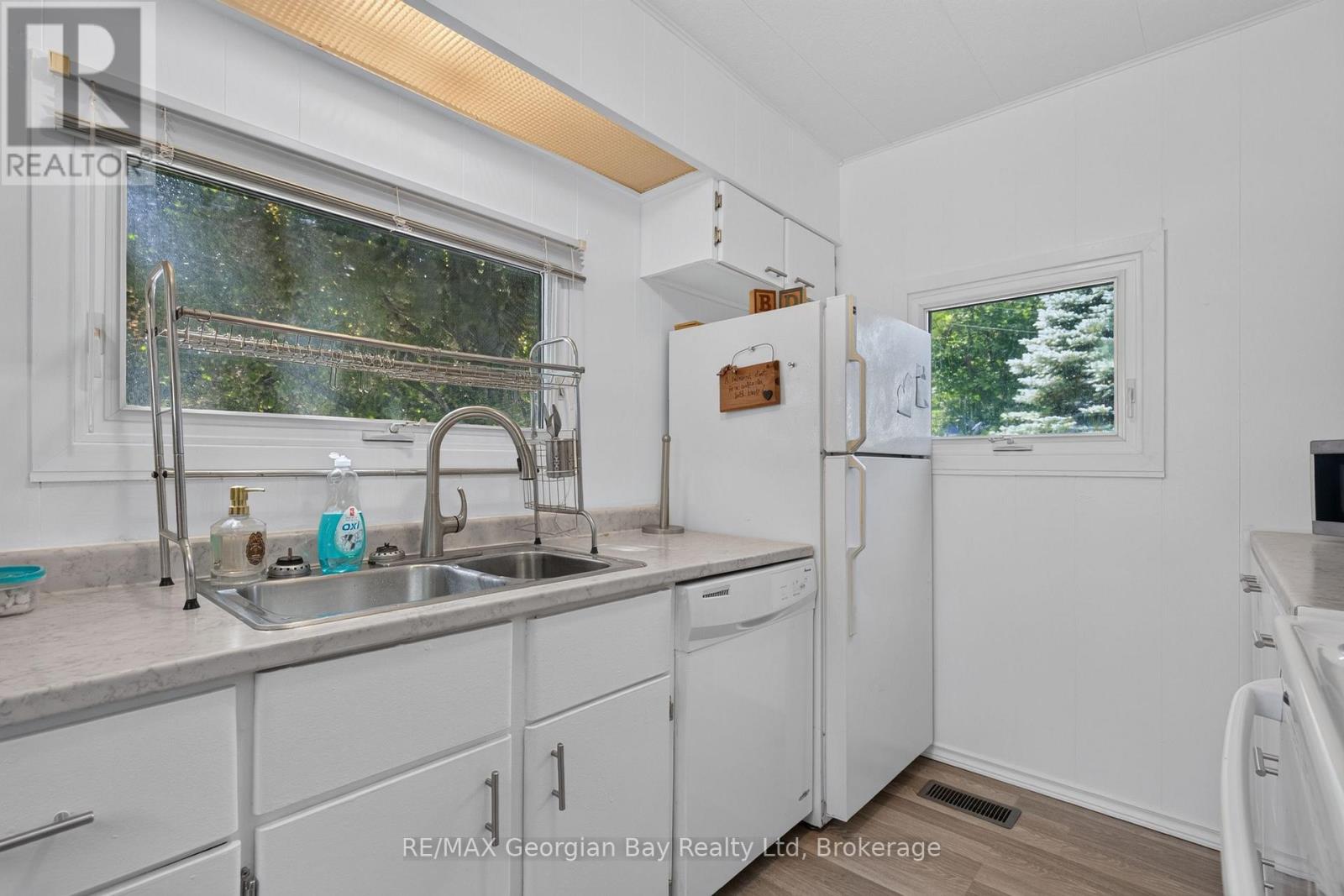 #33 525 MIDLAND POINT ROAD - Image 11