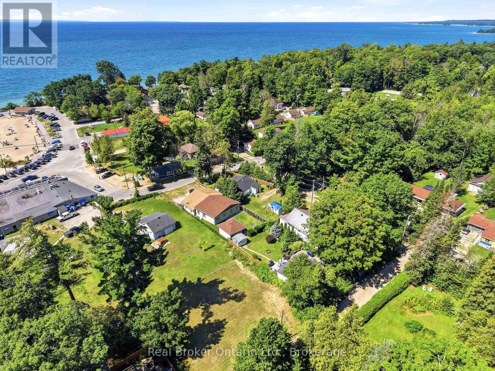 7 OLIVER DRIVE - Image 45