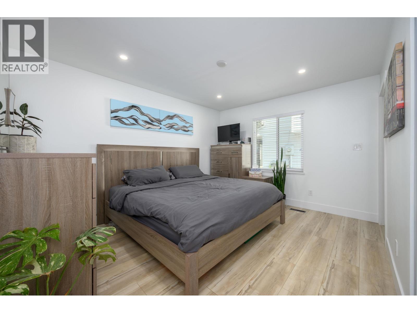 23043 OLUND CRESCENT, Maple Ridge