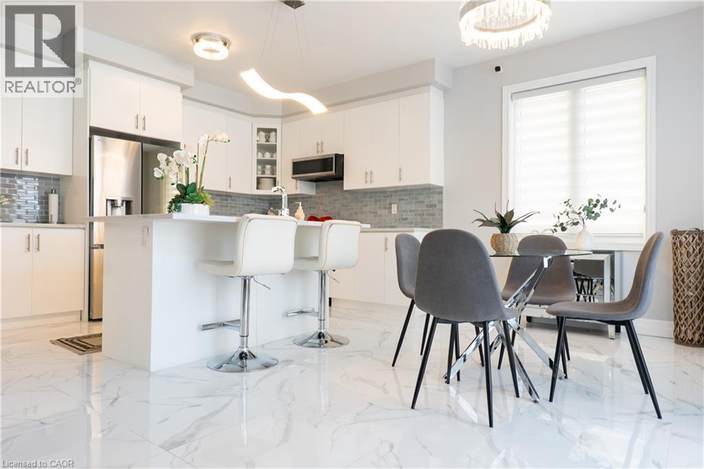 1133 UPPER THAMES Drive - 7