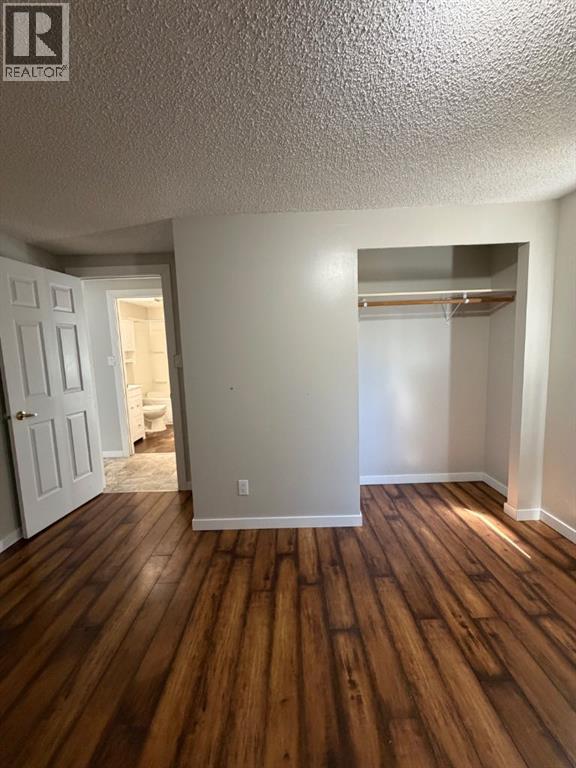 9701 95 Street - 29
