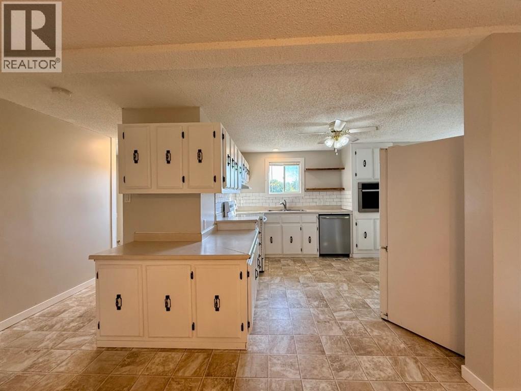 9701 95 Street - Image 11