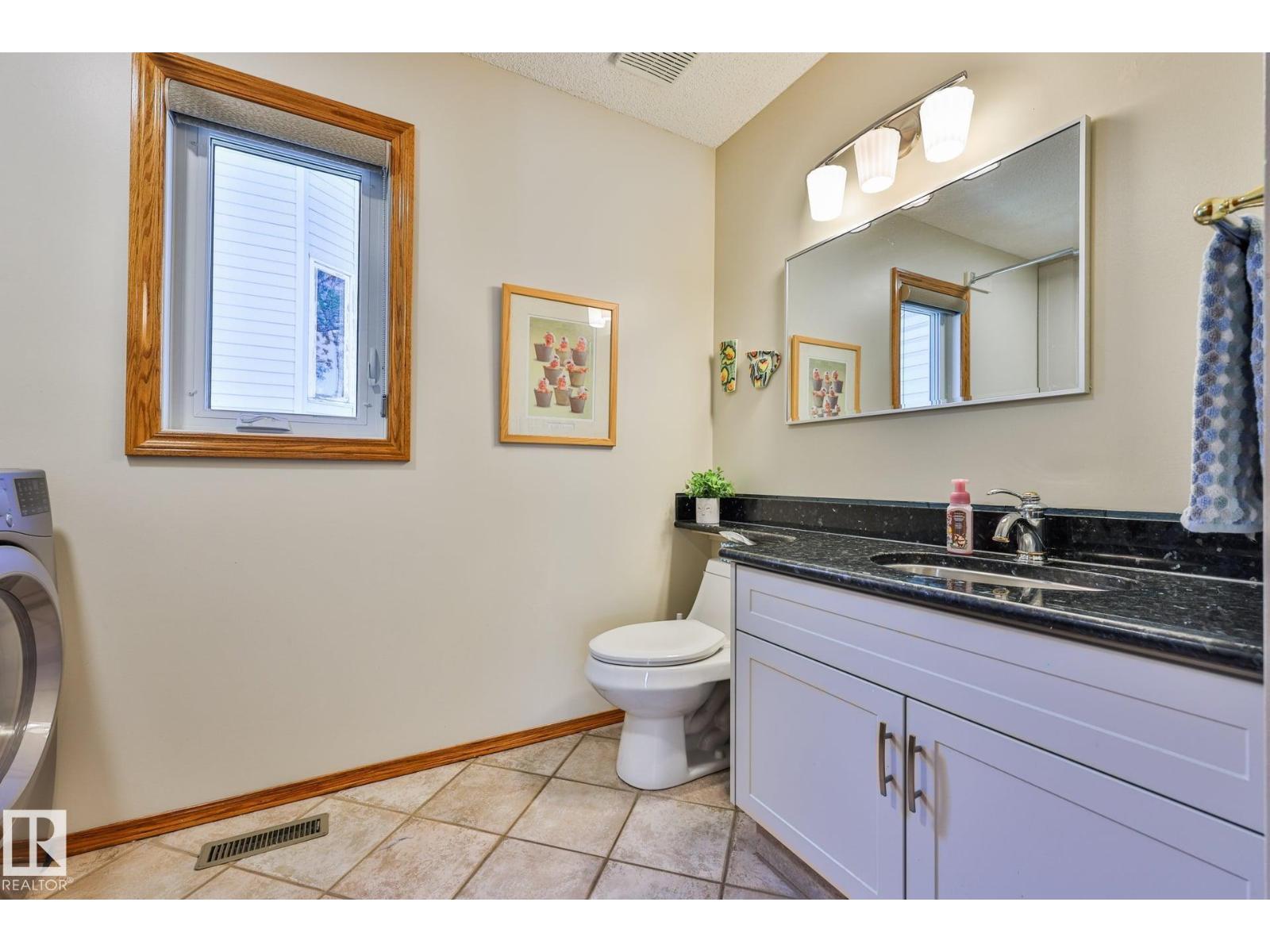 3764 30 ST NW - Image 16