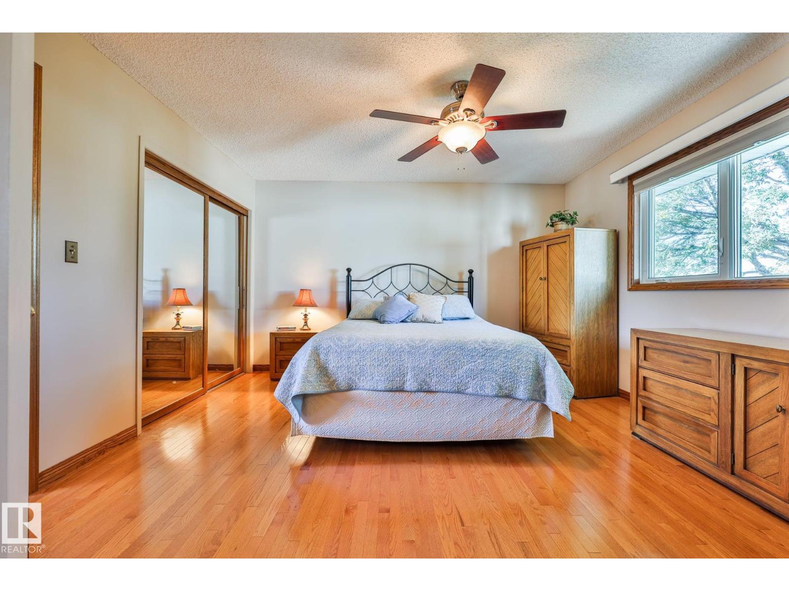 3764 30 ST NW - Image 22